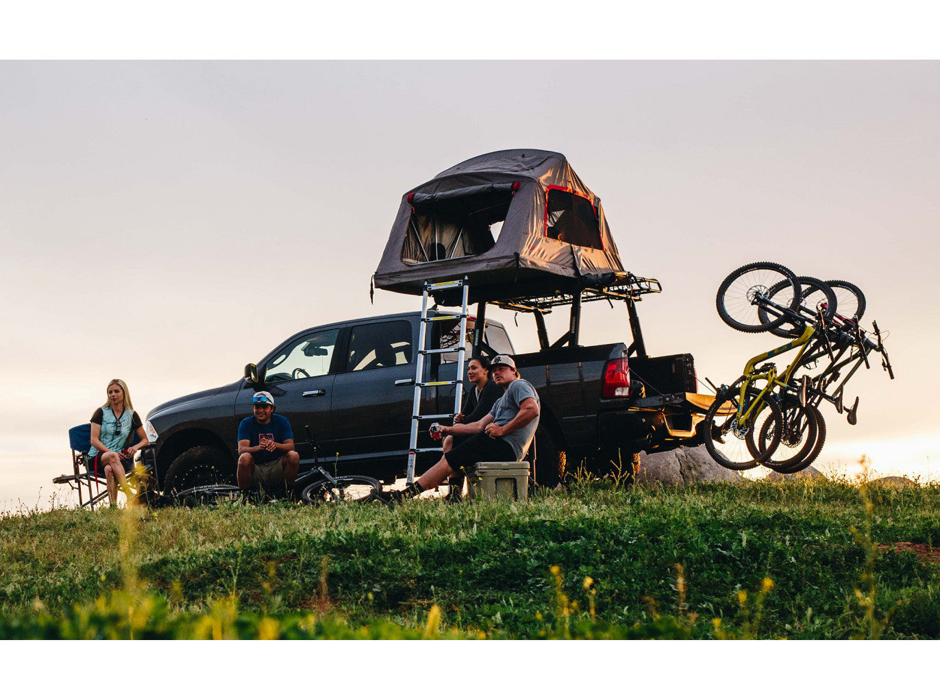 Yakima HangOver 4 Vertical Hanging Mountain Bike Rack