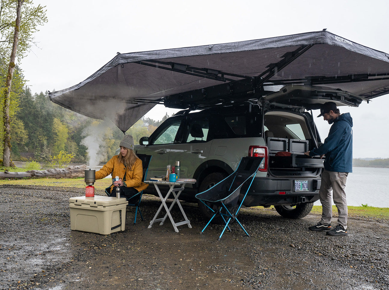 Yakima OverNOut 270 XL Easy to Use Freestanding Awning