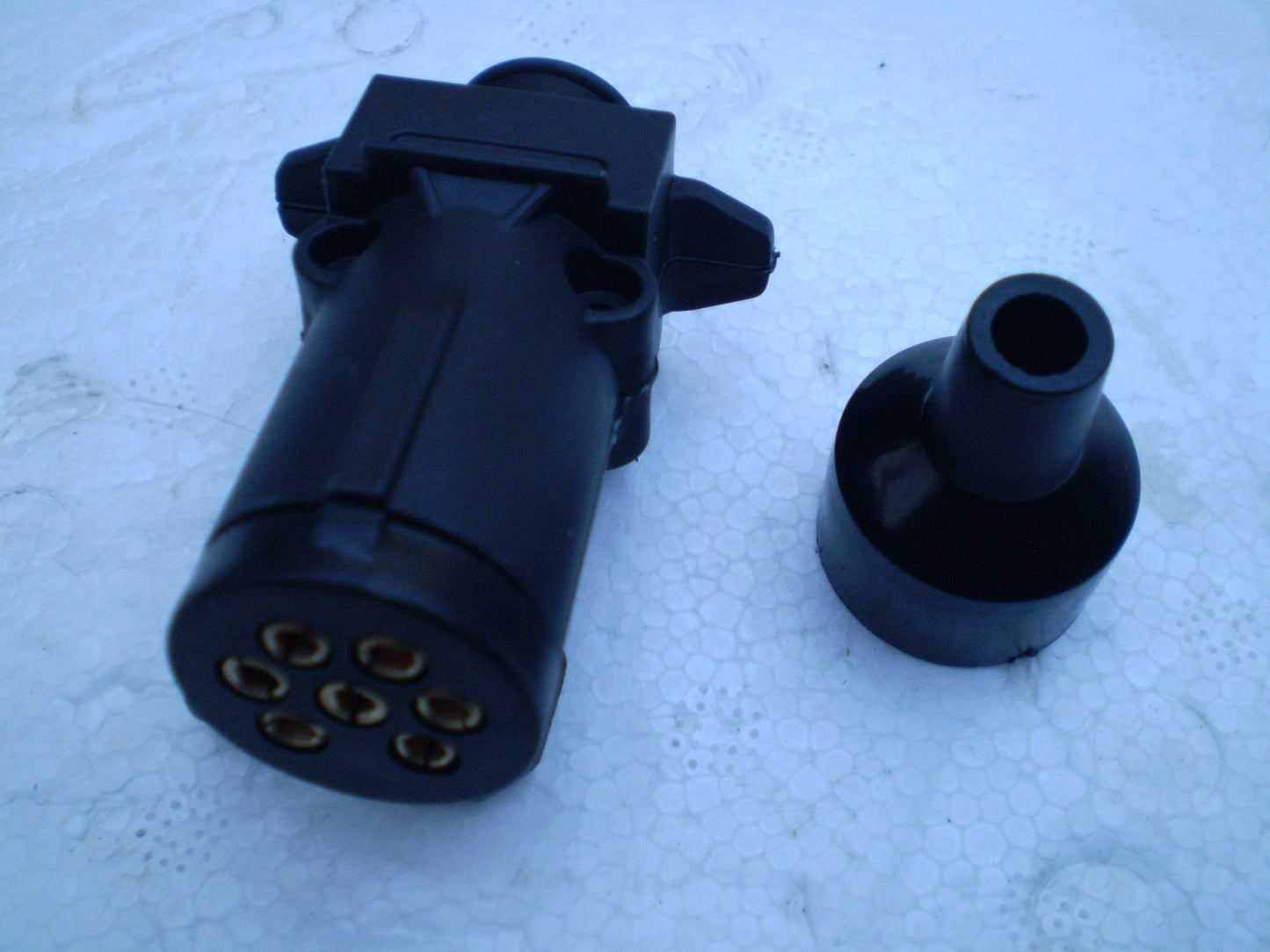 Revolution Trailer Plug 7 Pin Round Small - Plastic 65-40976BLR
