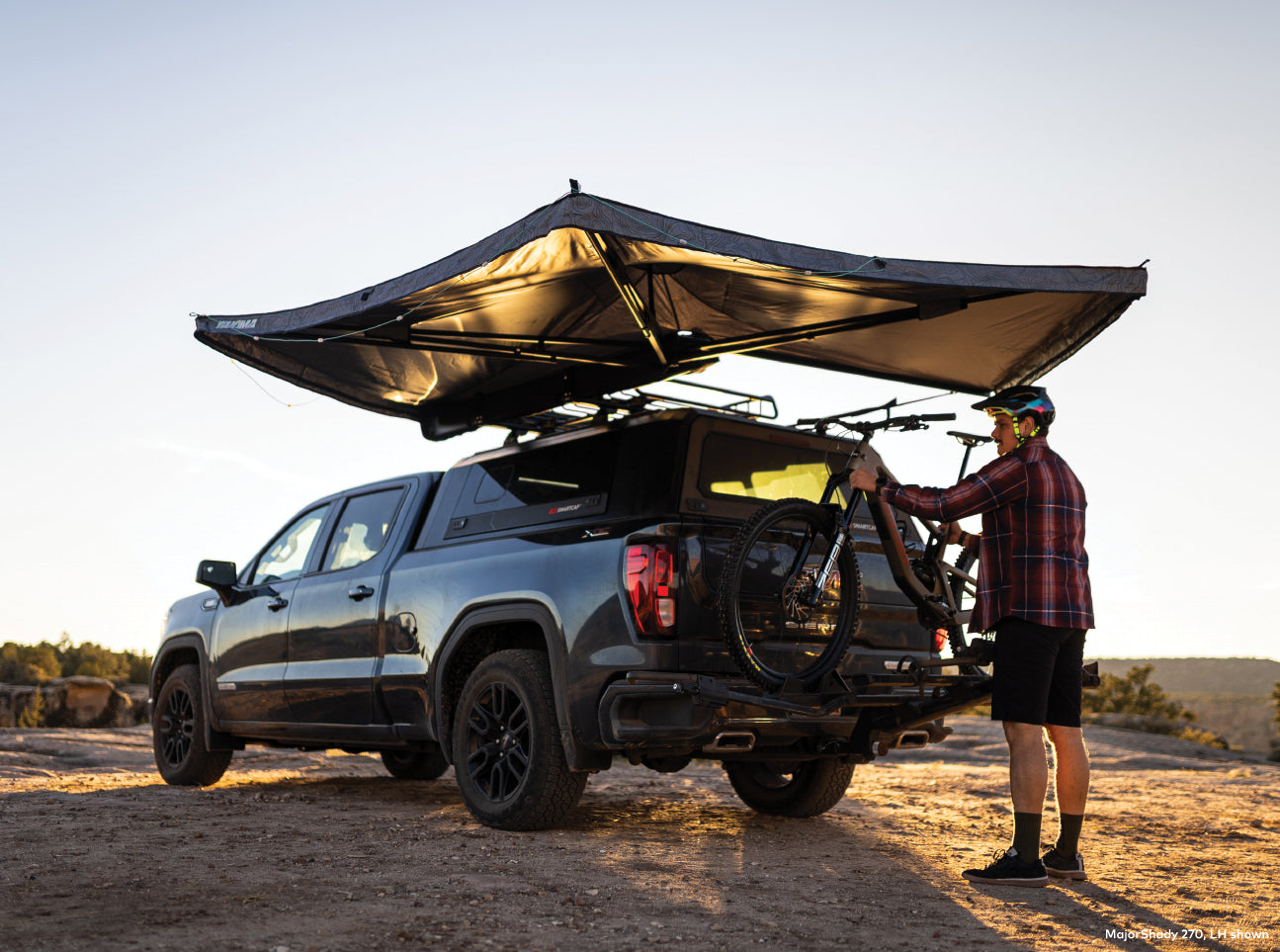 Yakima OverNOut 270 LG RH Freestanding 270 Degree Roof Mounted Awning