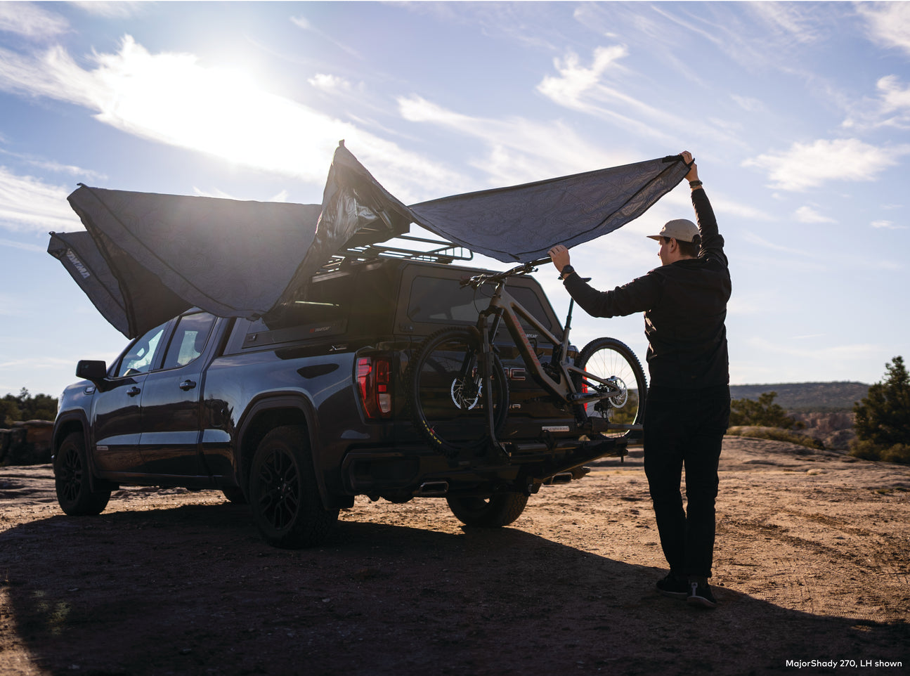 Yakima OverNOut 270 LG RH Freestanding 270 Degree Roof Mounted Awning