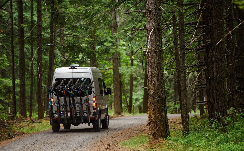 Yakima HangOver 6 Vertical Hanging Mountain Bike Rack