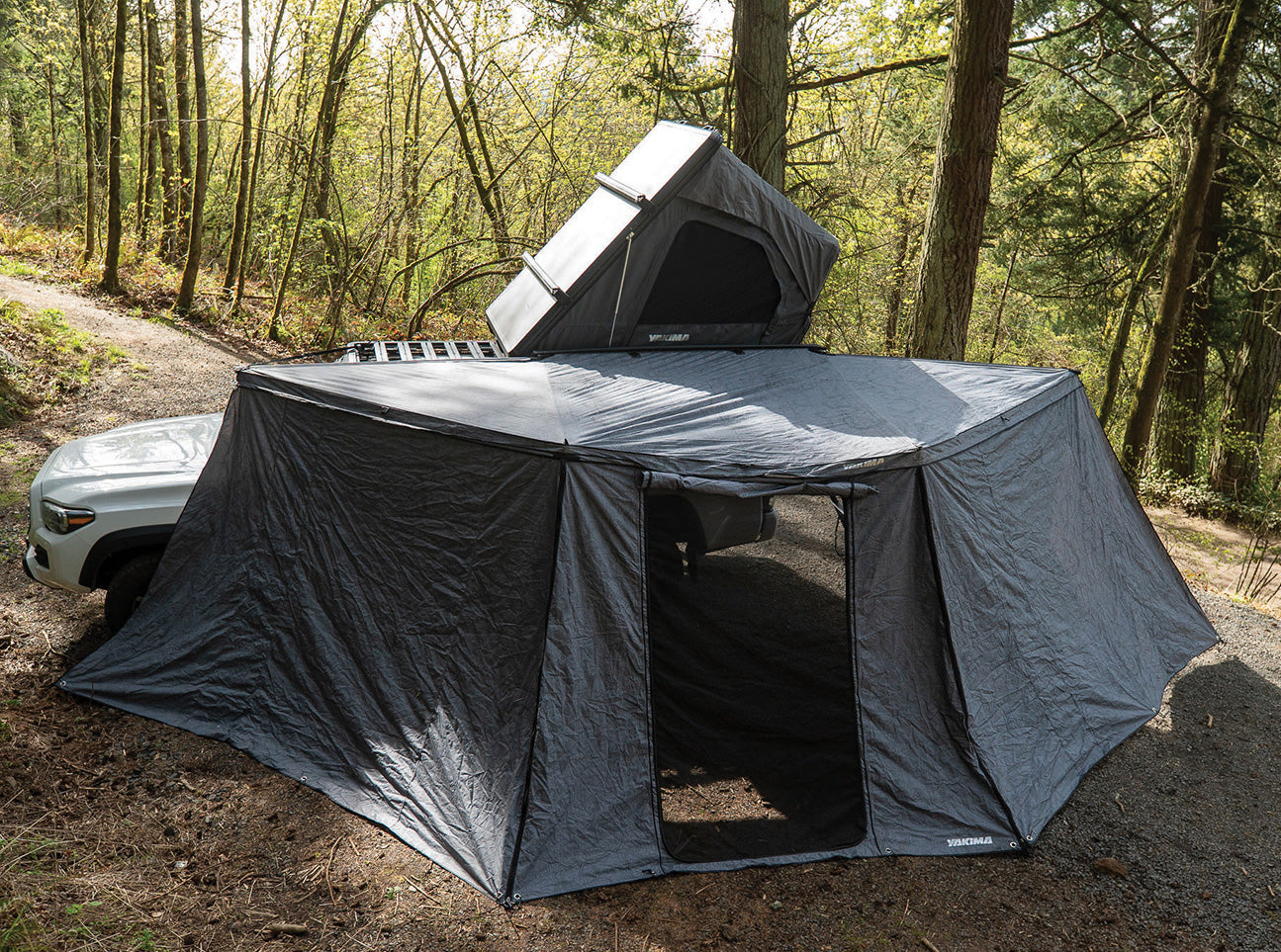 Yakima OverNOut 180 Wall Kit Awning accessory