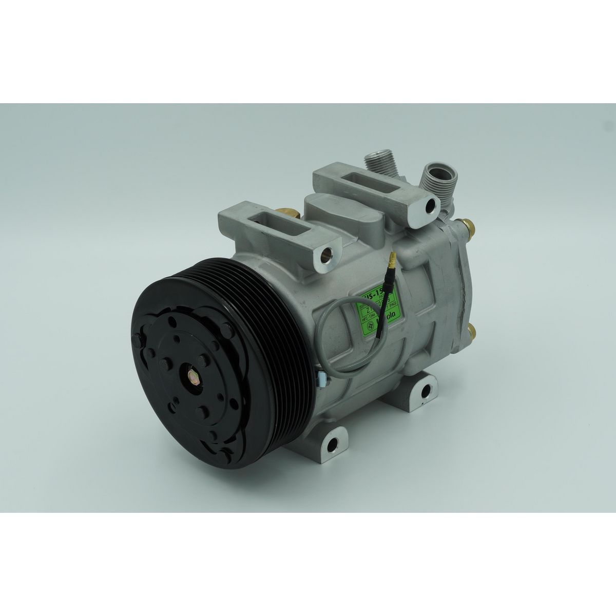 Unicla AC Compressor 12V Direct Mount US150 CXU4745