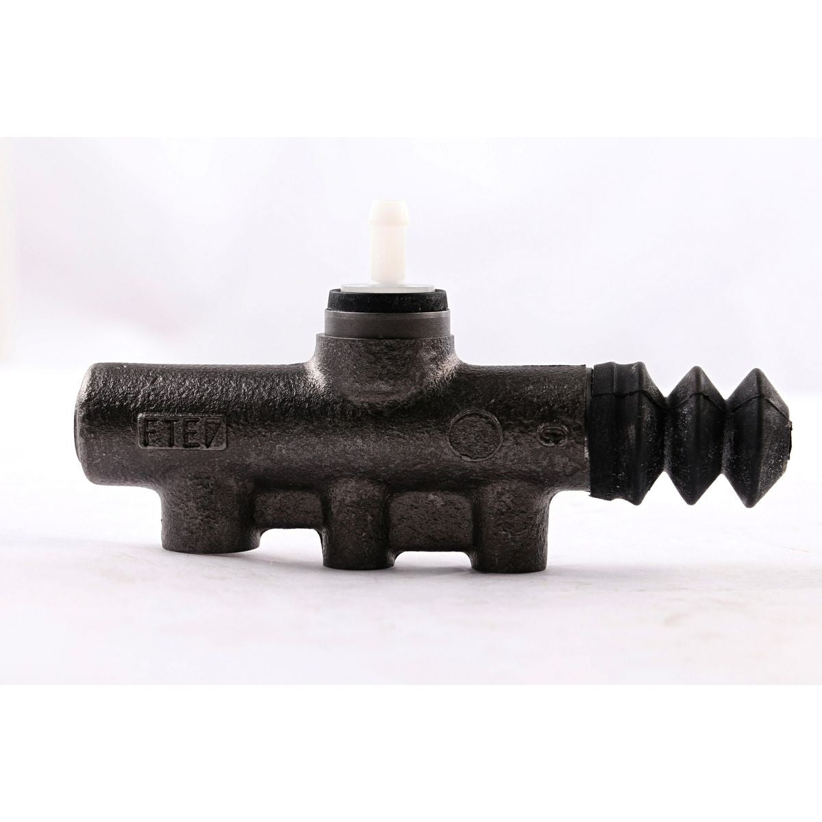 ClutchPro Clutch Master Cylinder 19.05mm (3/4in.) Bore Dia MCVW009