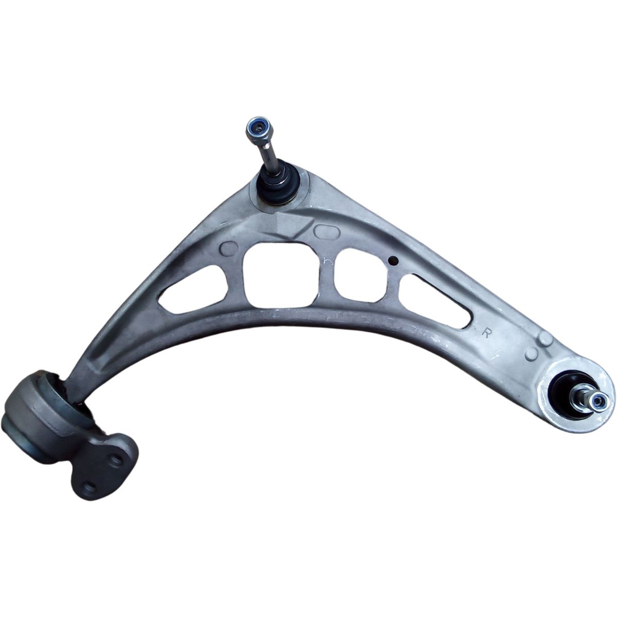 Global Control Arm Front RH Lower GCA8040