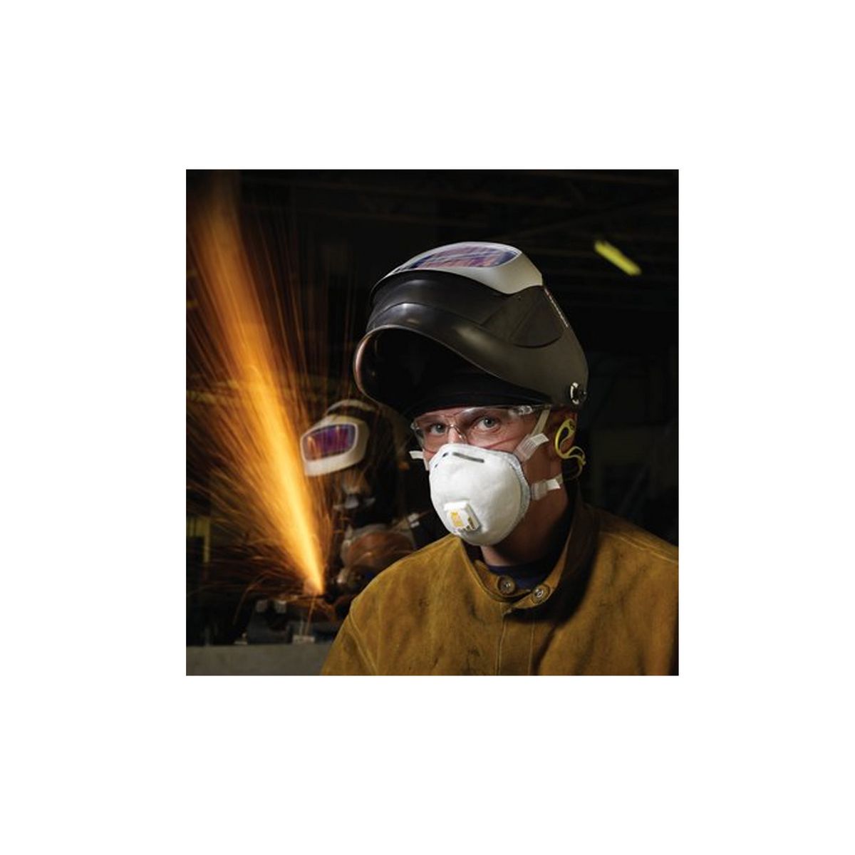3M 8514 P2 Deluxe Welding Fume Disposable Respirator with valve 10 Pack 70070845089