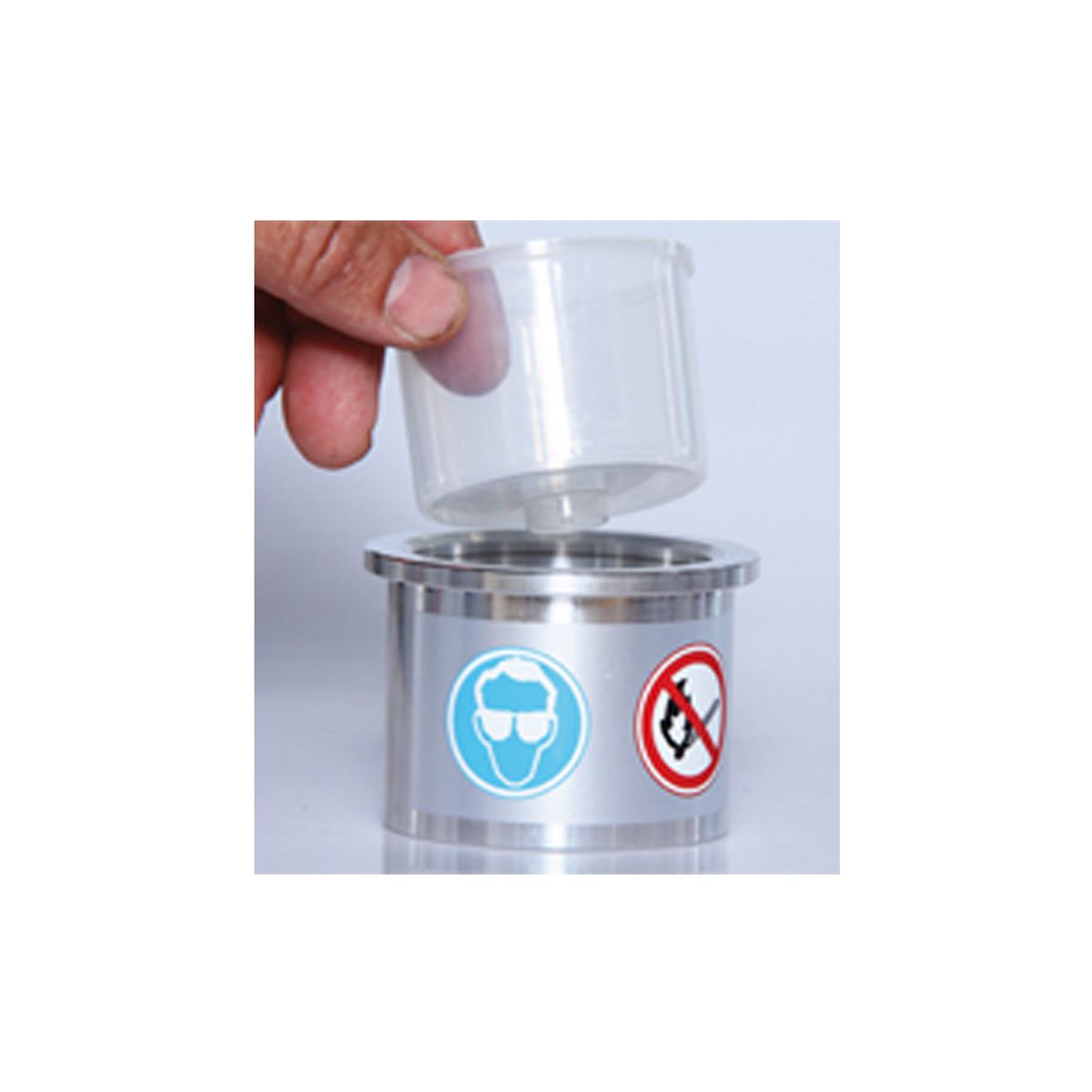 Valspar Plastic Cap & Disc 100Ml 700611