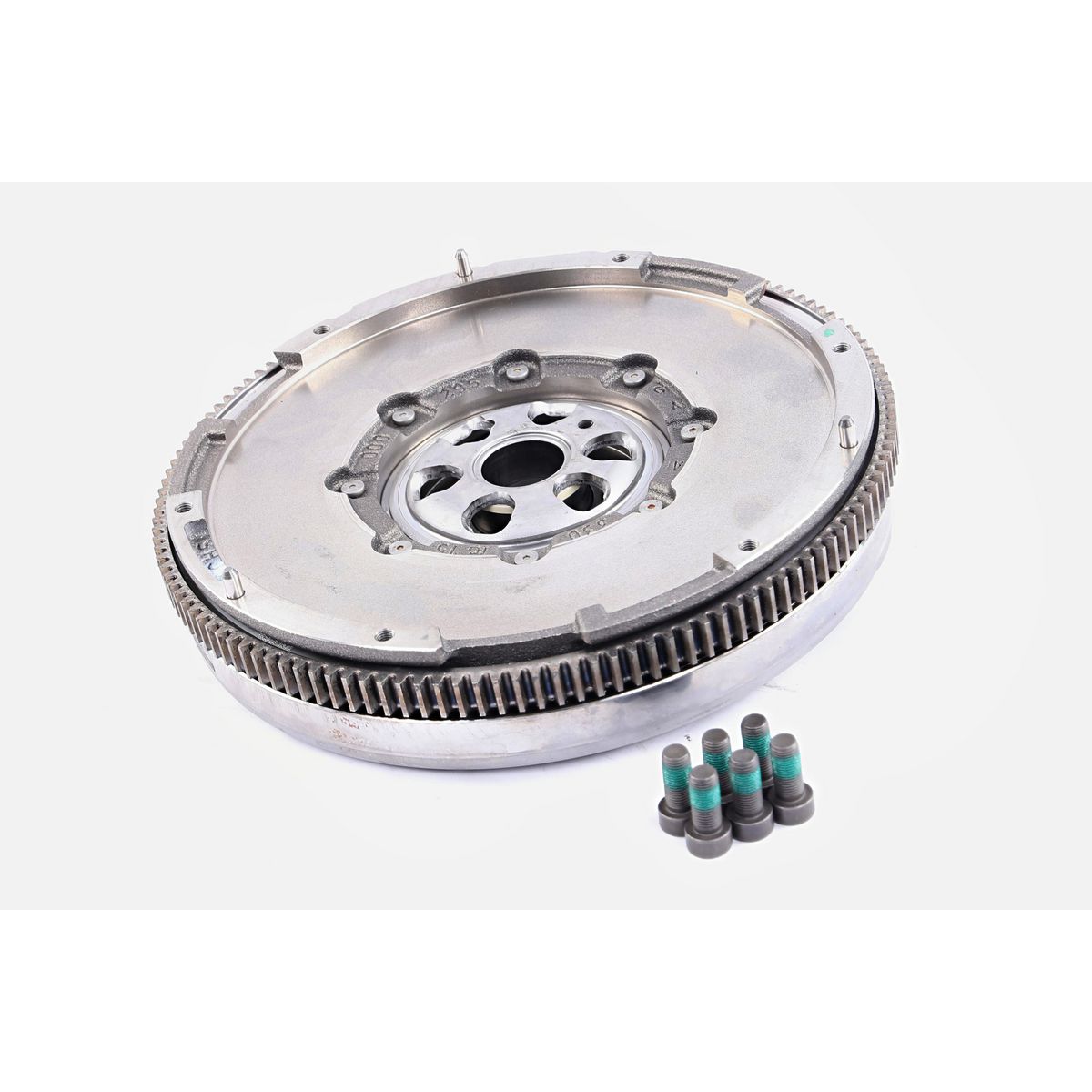 ClutchPro Dual Mass Flywheel 132T With Flywheel Bolts FVW147DM