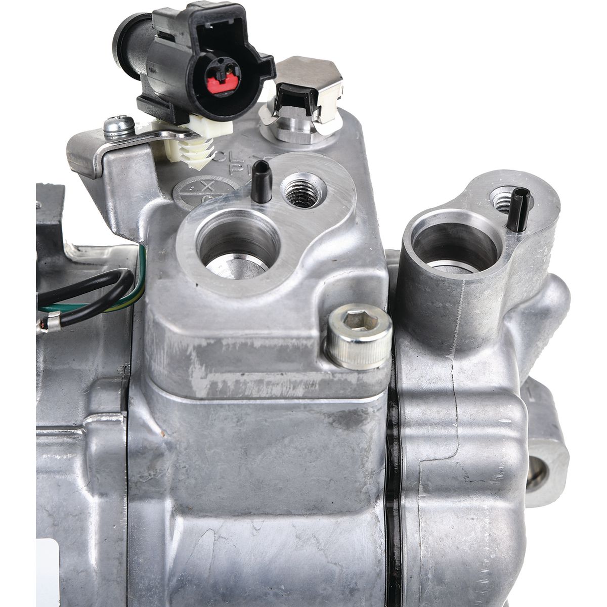 Sanden AC Compressor 12V PXV16 CXS8649