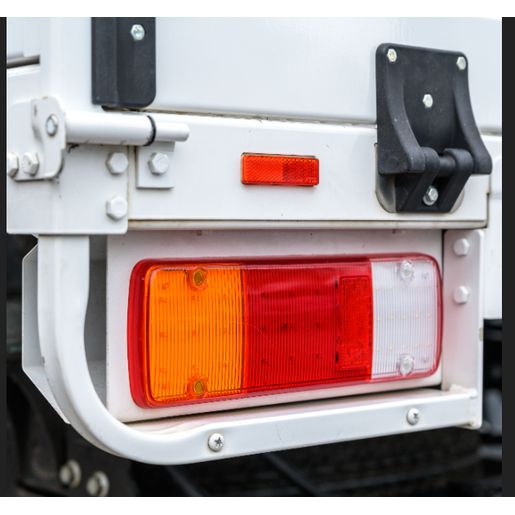OEX Rear LED Combo Taillight 12/24V - Stop/Tail/Reverse/Indicator/Reflector With Plug LLX94013M