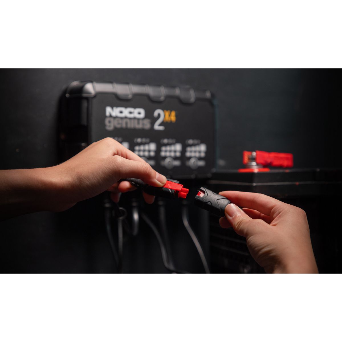 NOCO 8A 4-Bank Battery Charger GENIUS2X4