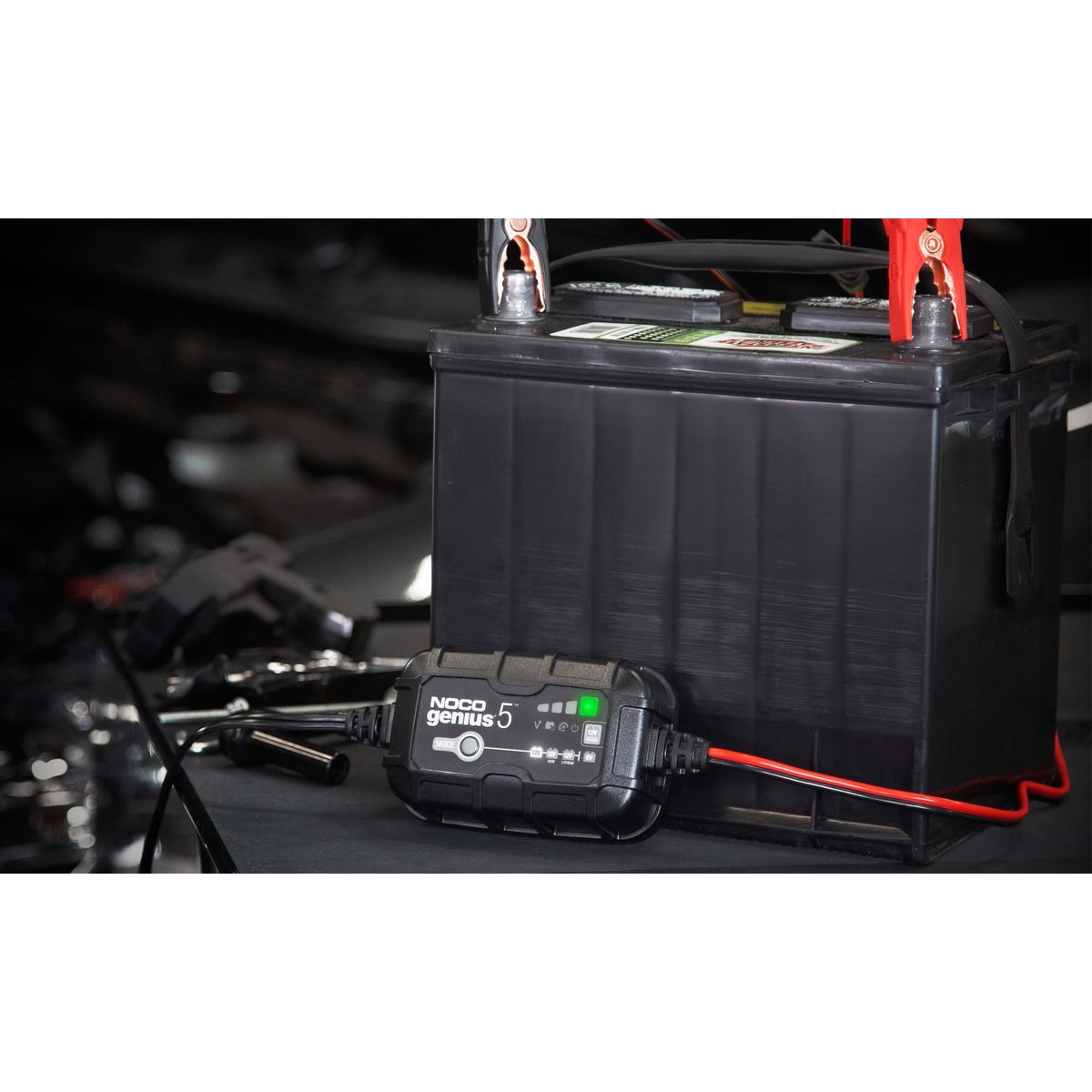 NOCO Battery Charger Genius 6V/12V 5 Amp GENIUS5AU