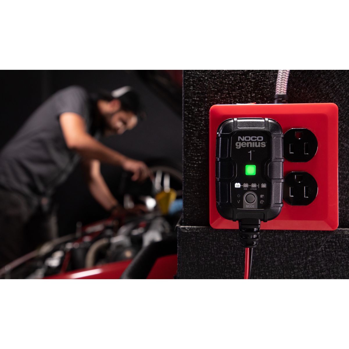 NOCO 1A Battery Charger GENIUS1AU