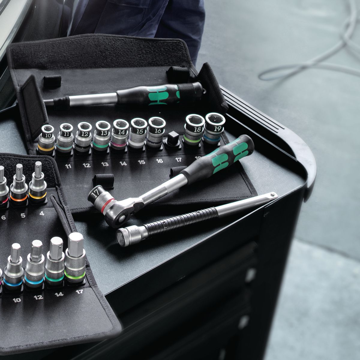 Wera 13 Piece Metric 1/2 Inch Socket Set WER004090