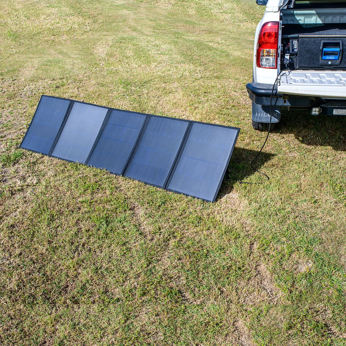 Drivetech 4X4 250W Foldable Solar Kit DTSB250