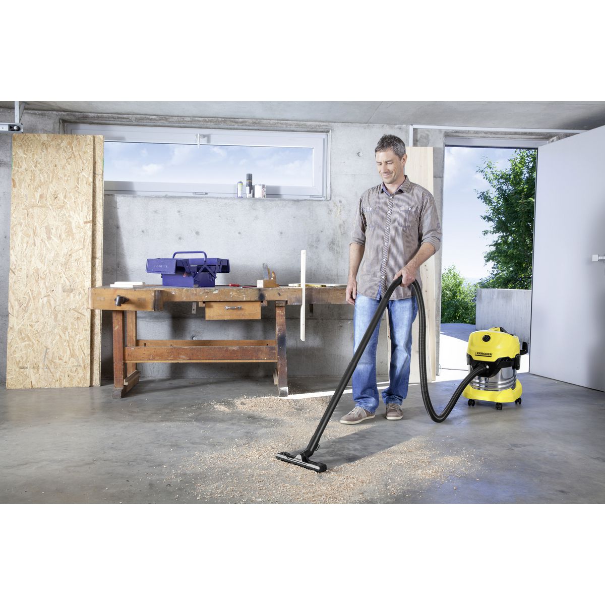 Karcher WD4 20L Wet And Dry Vacuum Cleaner 1.348-155.0