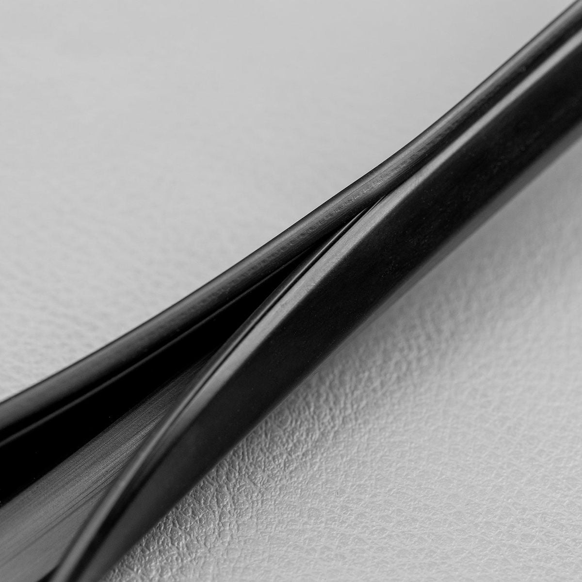 STEDI Roof Light Wiring Concealer Black Epdm Rubber 1.2M WIRECONCEALER1200
