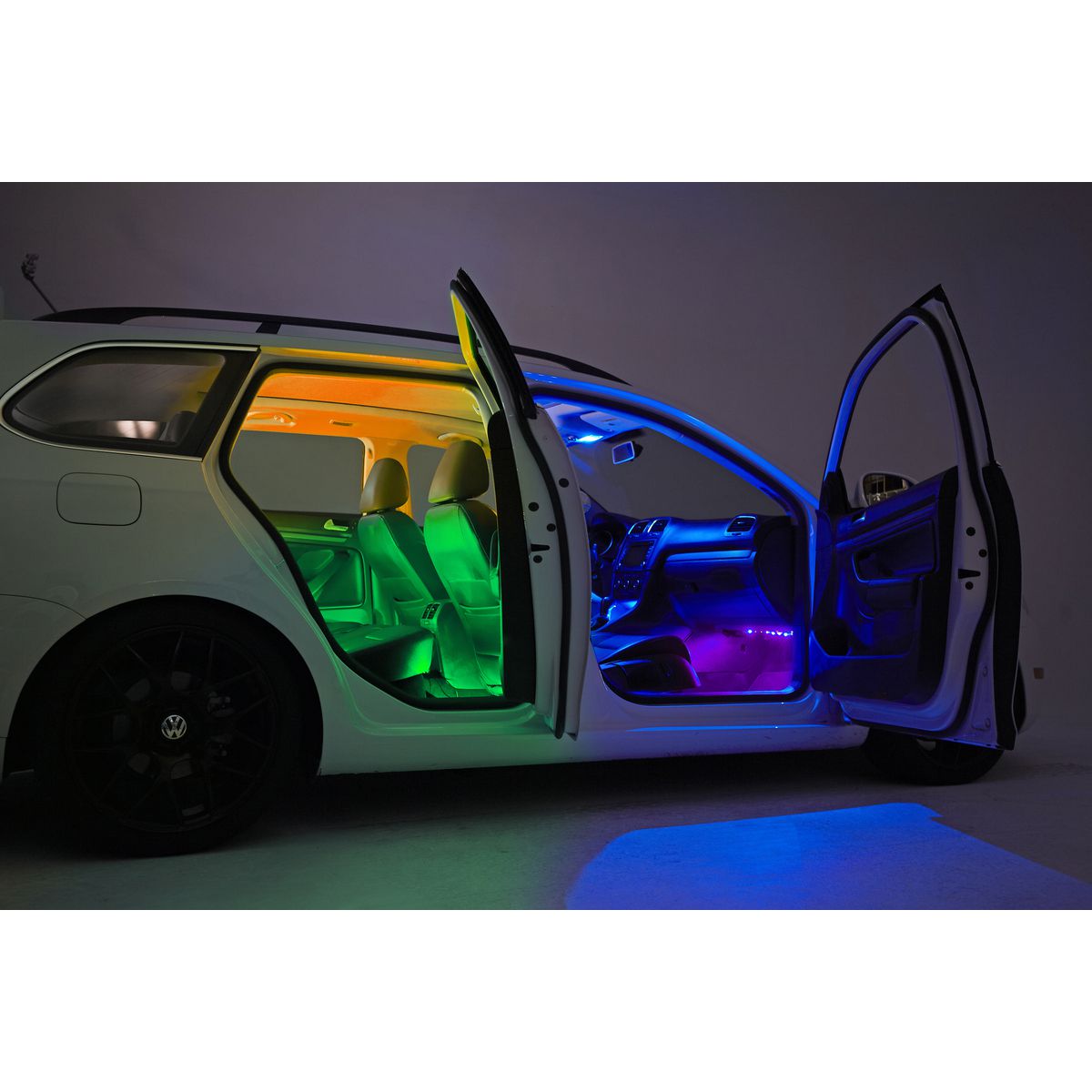 Type S Plug & Glow Smart Dome Light Led Multi-Colour 8 Piece LM55258