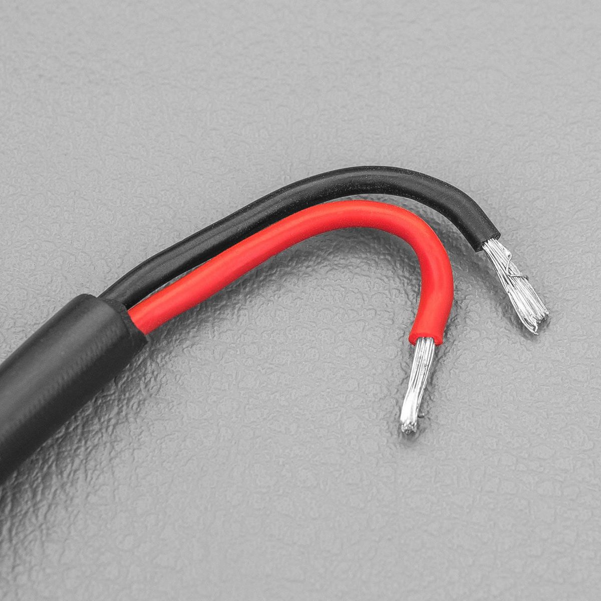 STEDI 150mm AssembLED Deutsch DTP With Wire Tails