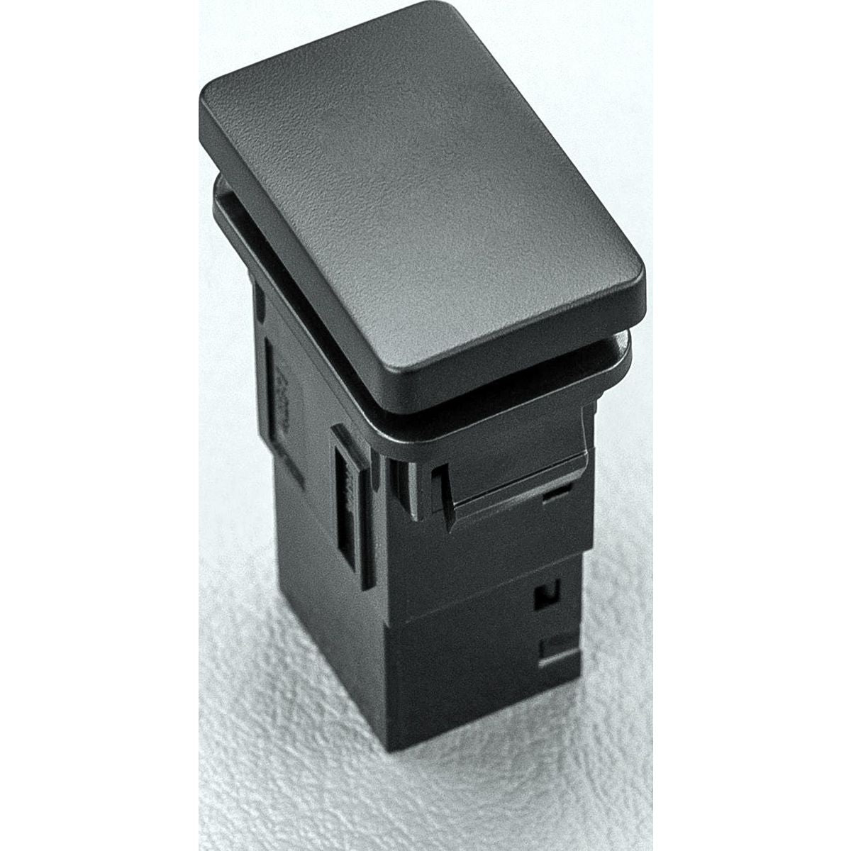 STEDI Dual USB  fits Toyota Landcruiser 200 150 Series Fortuner Hilux Prado DUALUSBTOYSHORT