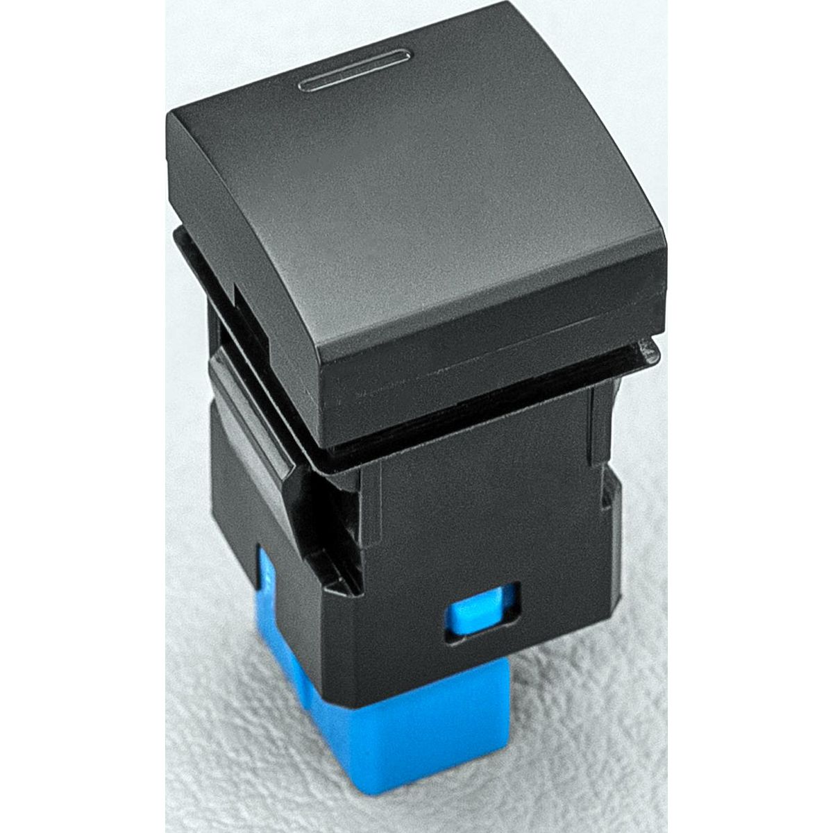 STEDI Square Type Push Switch Auxiliary Battery Fits Toyota Landcruiser 70 Series  Prado