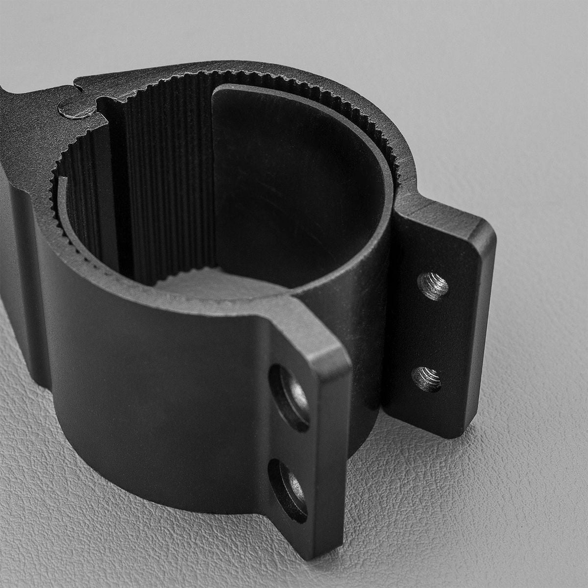 STEDI Bull Bar Mounting Bracket Clamp  Universal 7681mm Black BRK7681BLK1