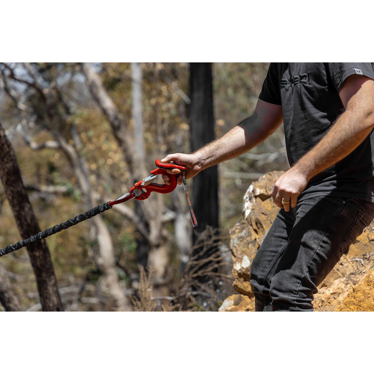 Runva EWB12K 4x4 Winch 12V 12000lb W/Armortech Synthetic Rope EWB12KMAX