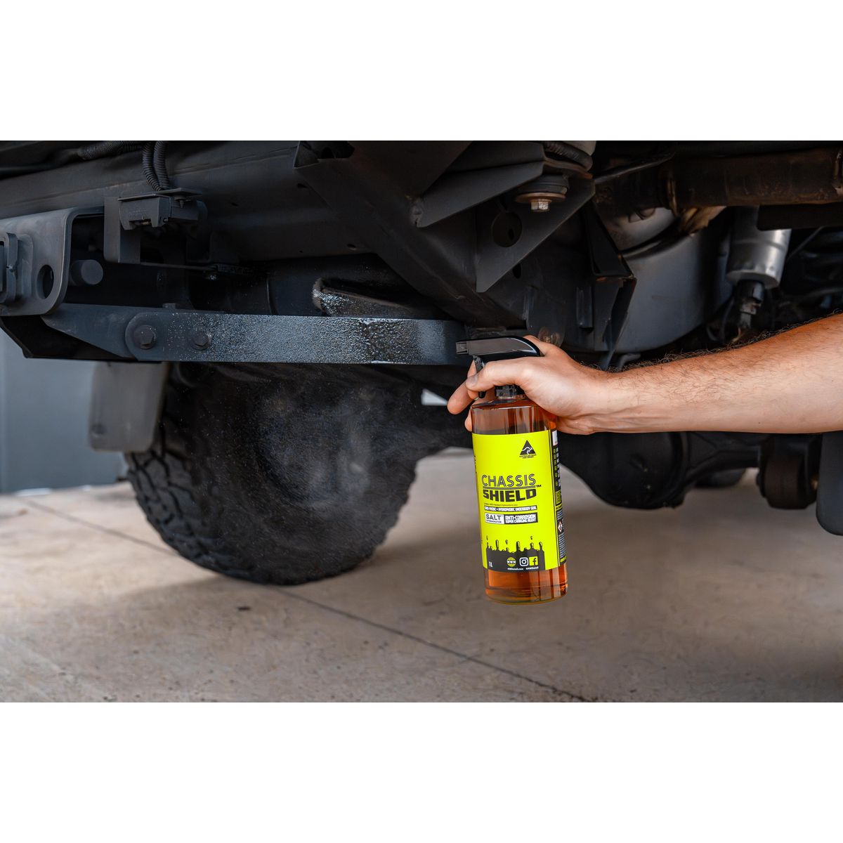 4WDetail Chassis Shield Anti-Corrosion Super Charging Agent 1L CS01
