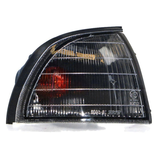 APG All Crash Front Park / Indicator Lamp Drivers Side Certified Suits Mitsubishi Magna KE/KF/KH/KJ/TE/TF/TH/TJ 1996 to 2003 CTE-21010RHQ