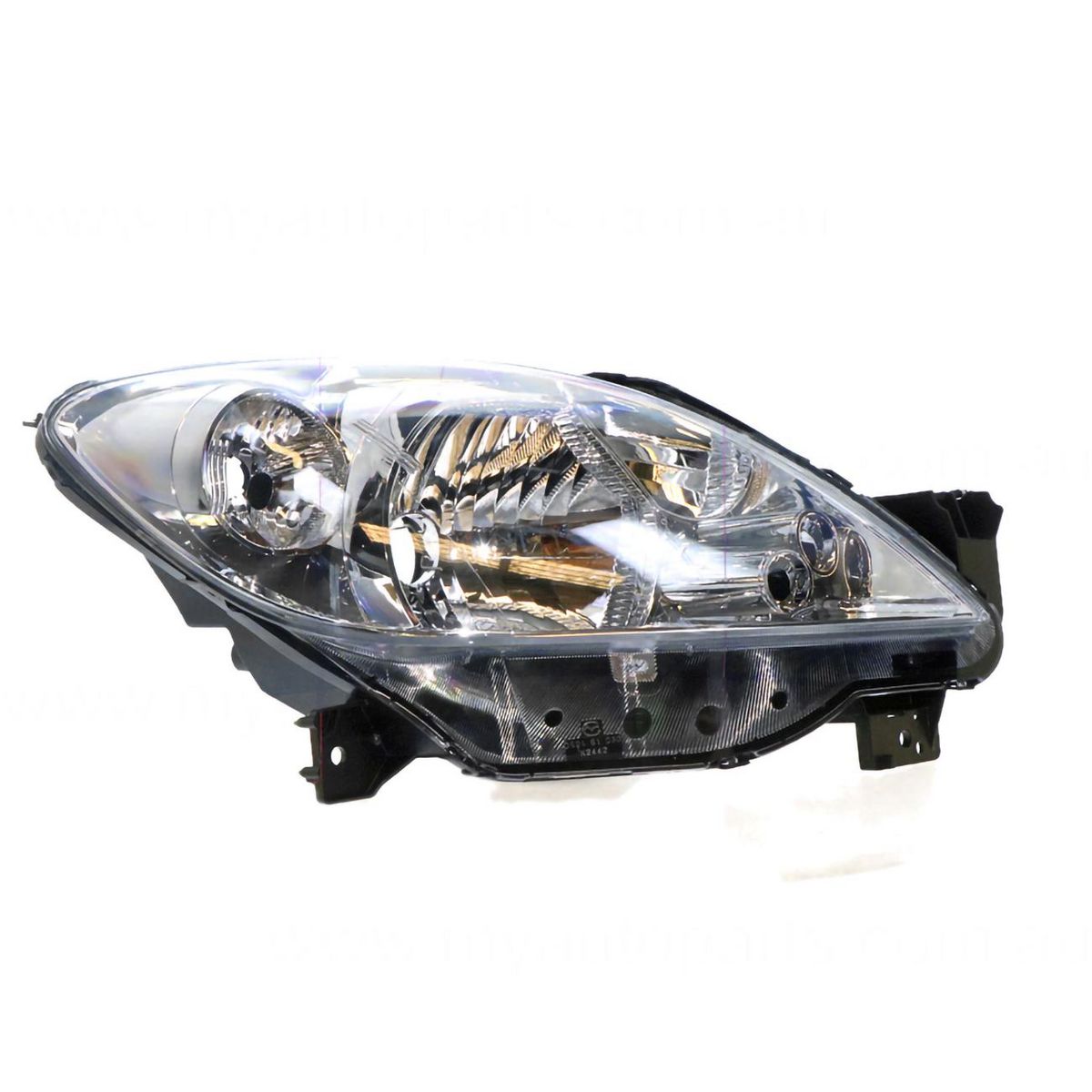 APG All Crash Halogen Manual Adjust Head Lamp Drivers Side OEM Suits Mazda 2 DY 2005 to 2007 MDF-21030RHG