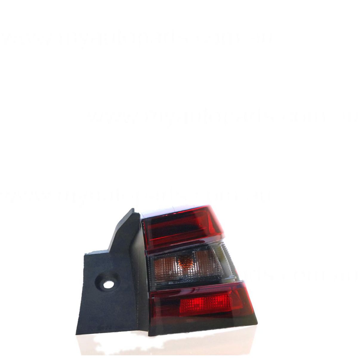 APG All Crash OEM Tail Lamp Drivers Side suits Nissan Juke F16 2020 onwards NJC-21040RHG