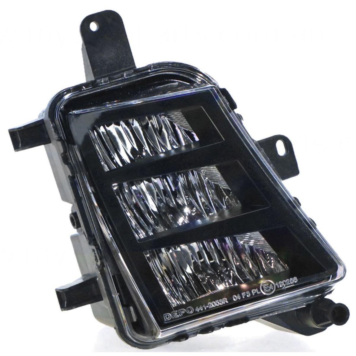 APG All Crash Fog Lamp Drivers Side Certified Suits Volkswagen Golf MK 7 2013 to 2017 VGI-21061RHQ