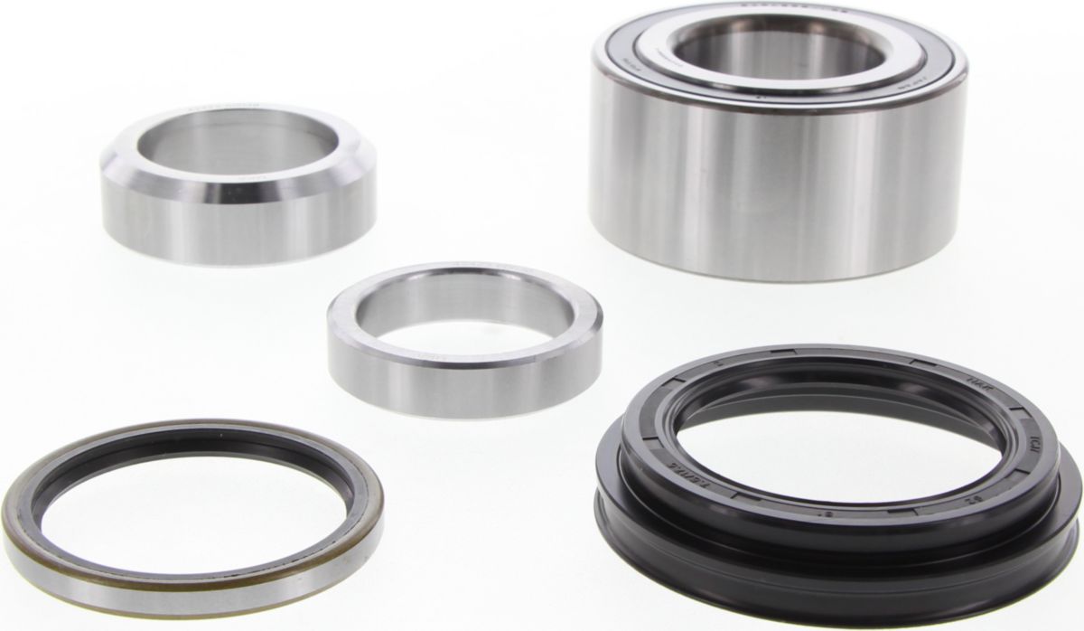 Maxitrac Axle Bearing Kit AK8