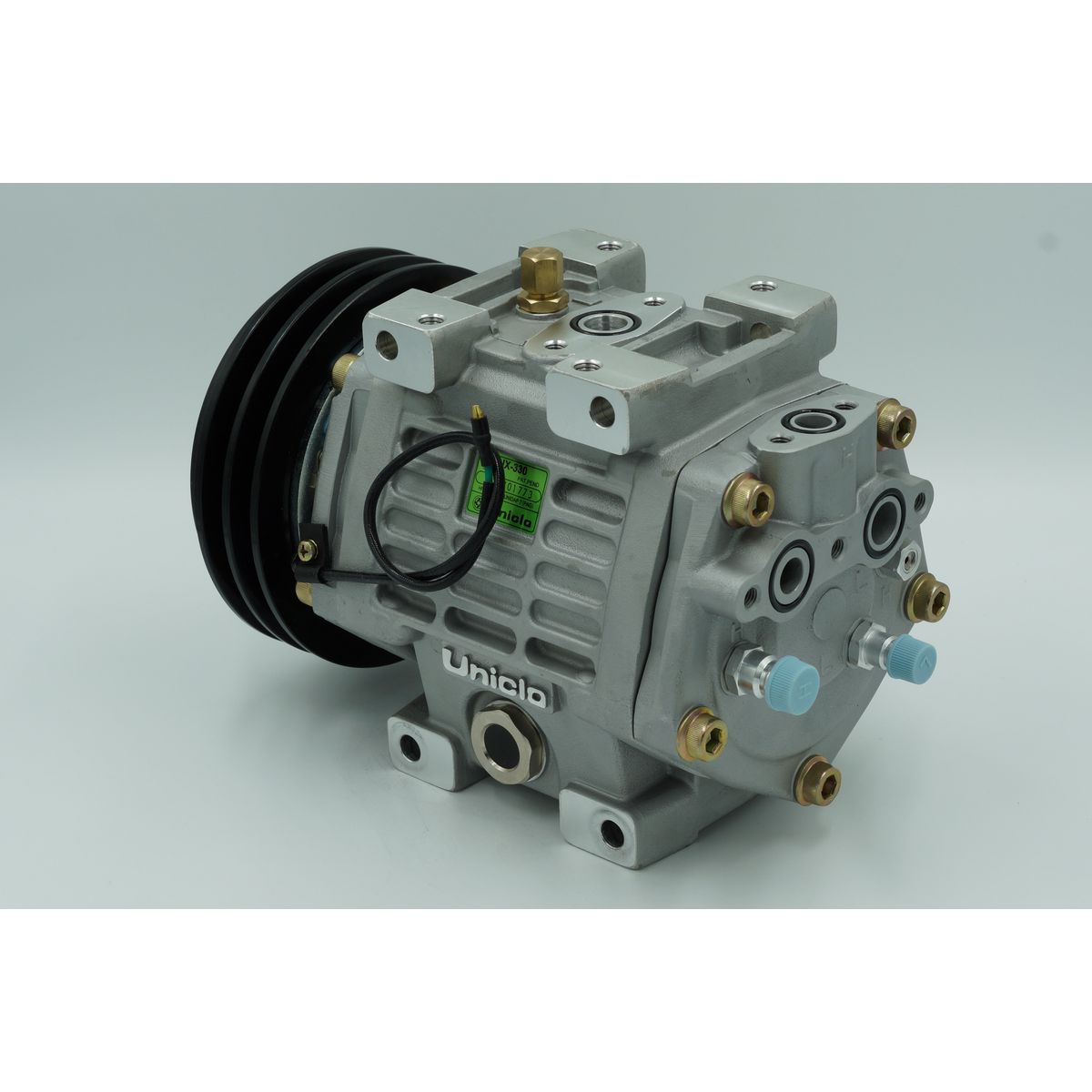 Unicla Air Conditioning Compressor 24V Direct Mount Ux330 CXU2705