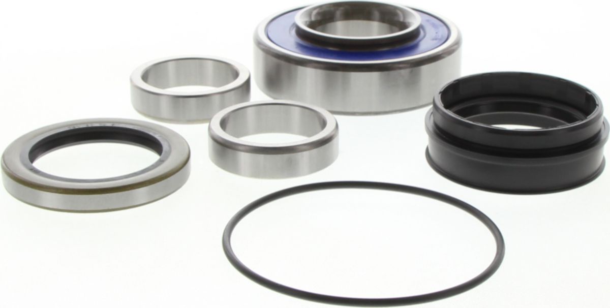 Maxitrac Axle Bearing Kit AK6A