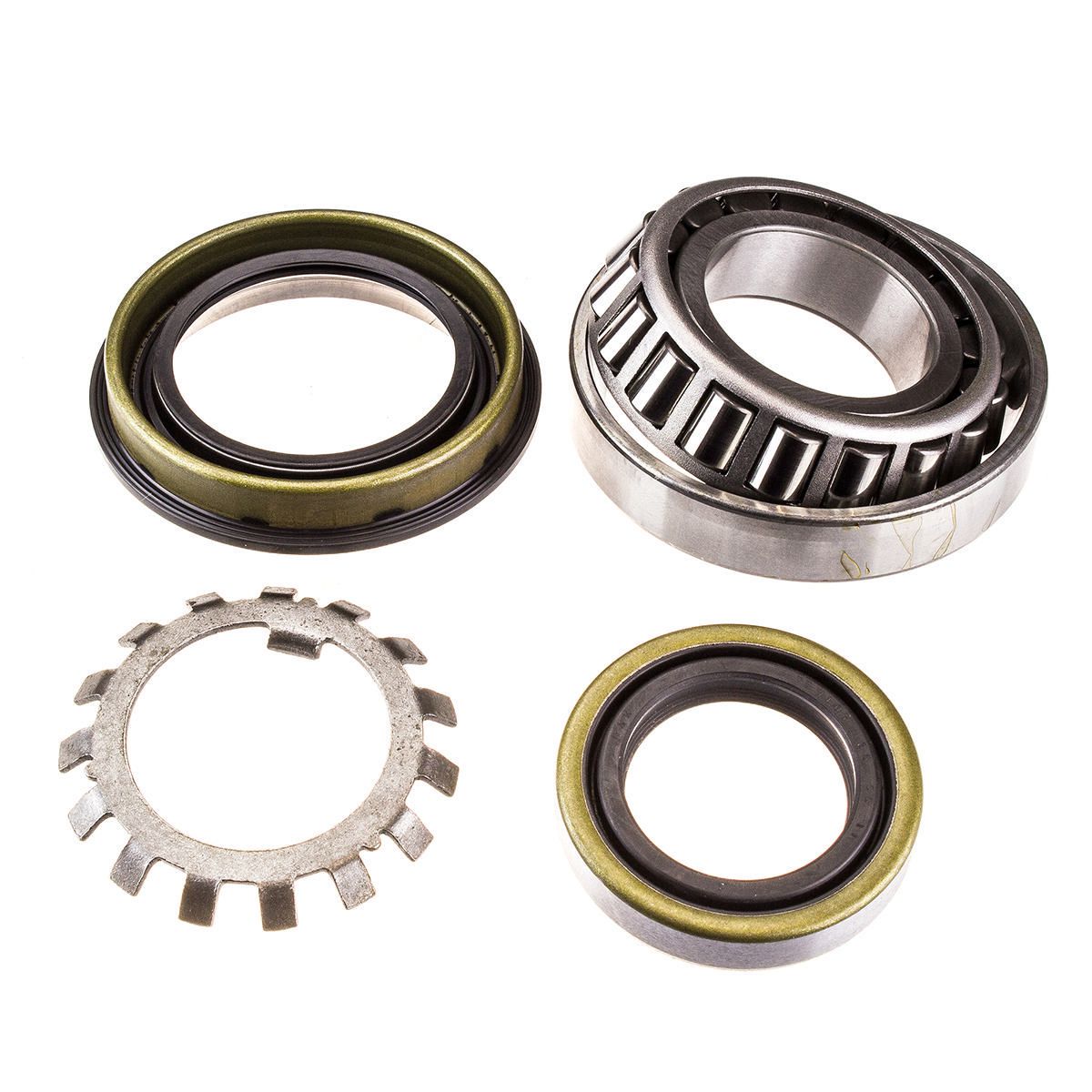 Maxitrac Axle Bearing Kit AK19