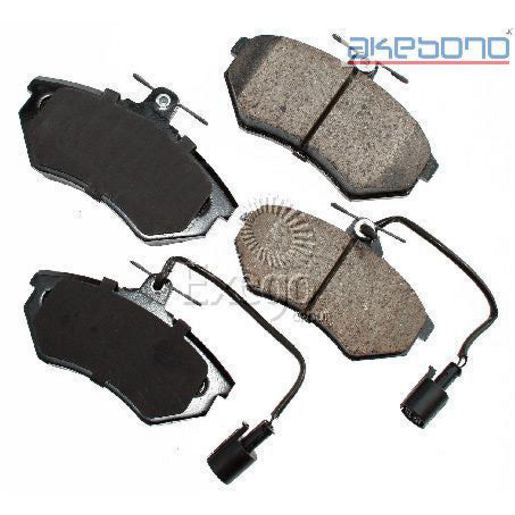 Akebono Euro Brake Pad Set EUR684
