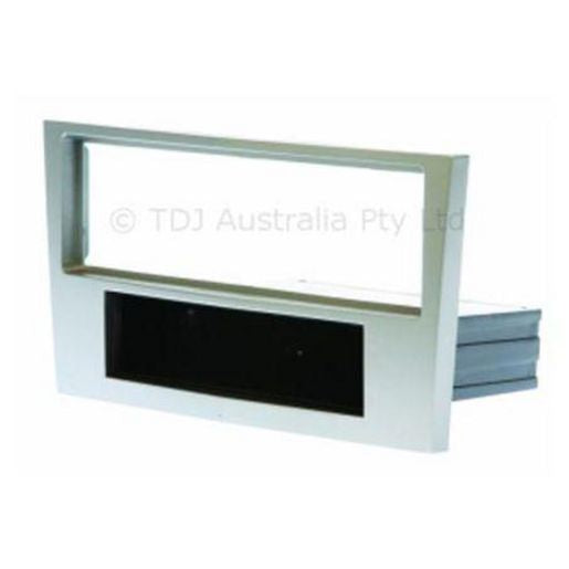 Aerpro Facia fits Holden Astra AH Single Din And Pocket Silver