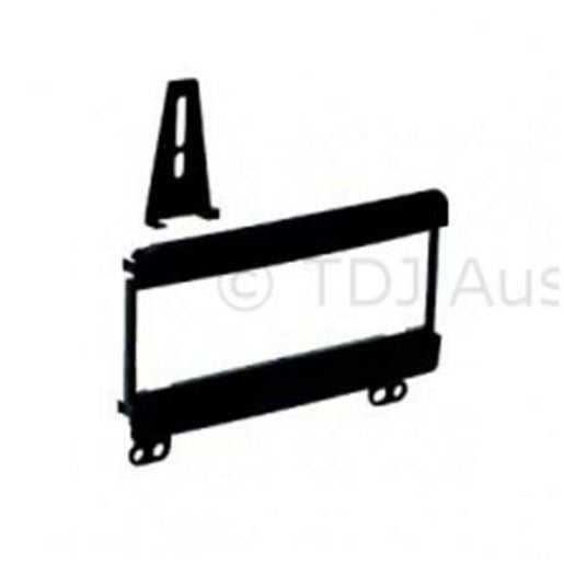 Aerpro Facia fits Ford Explorer/Couger/Mustang 99-02