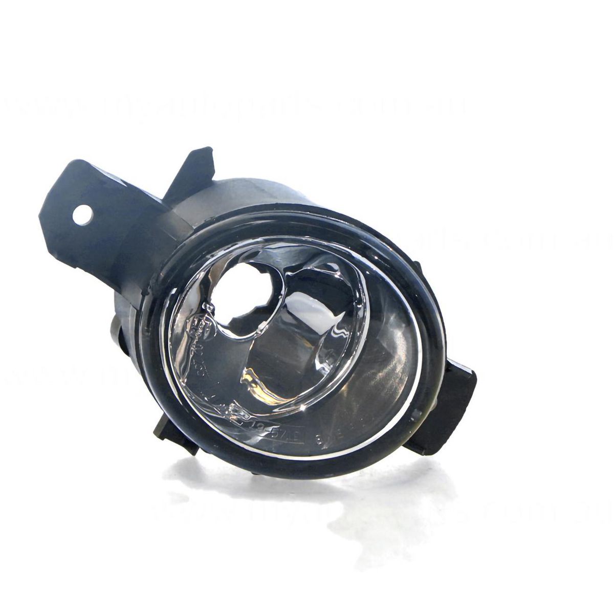 APG All Crash Fog Lamp Drivers Side Certified suits Various Nissan Models NDA-21060RHQ