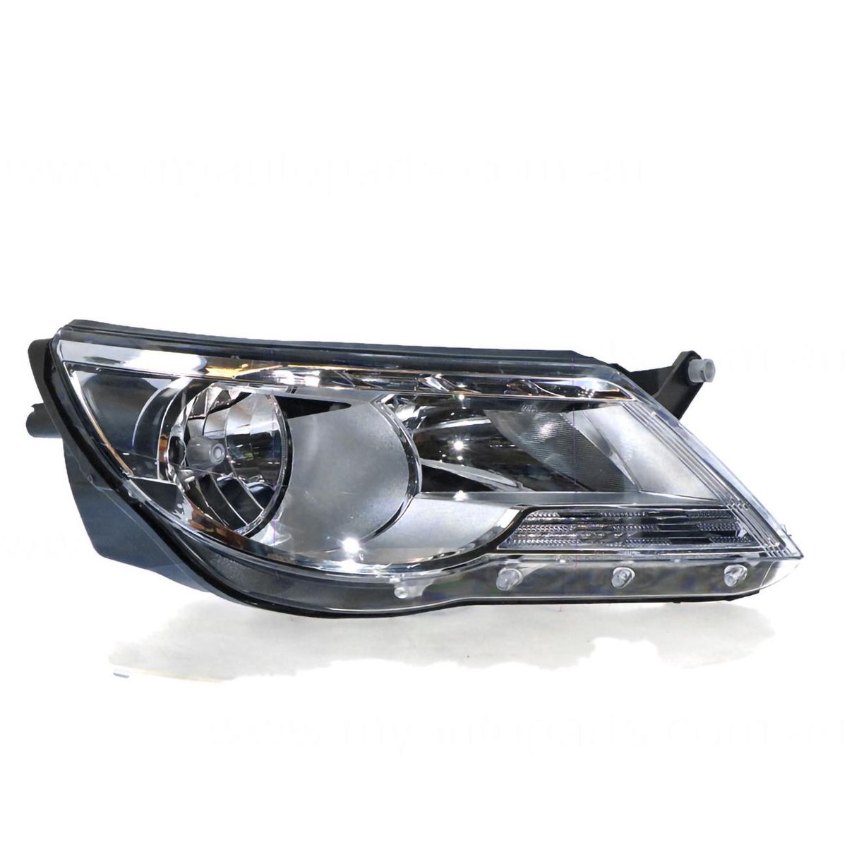 APG All Crash Halogen Electric Adjust Head Lamp Drivers Side Certified Suits Volkswagen Tiguan 5N 2008 to 2011 VNA-21030RHQ