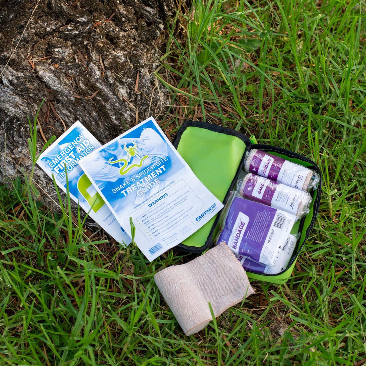 Fastaid First Aid Kit, Snake & Spider Bite Kit, Soft Pack FANCS30