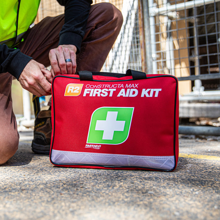 FastAid First Aid Kit Constructa Max Kit, Soft Pack FAR2C30