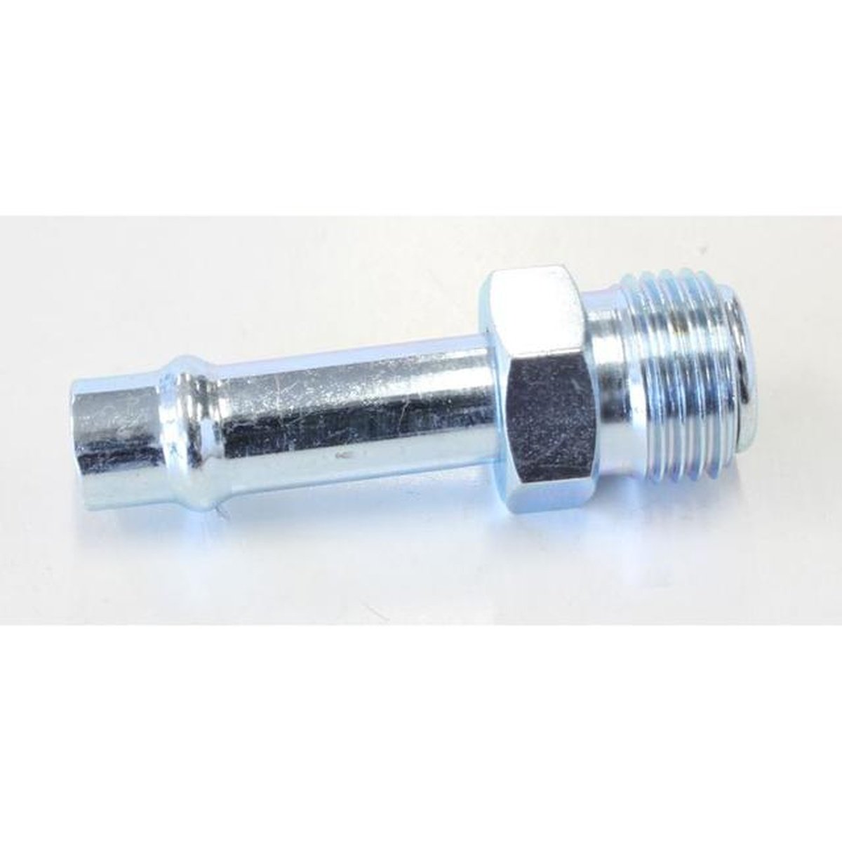 Aeroflow AF714-31 Holley Carb Inlet Fittings 5/8 Inverted To 3/8" Barb Straight