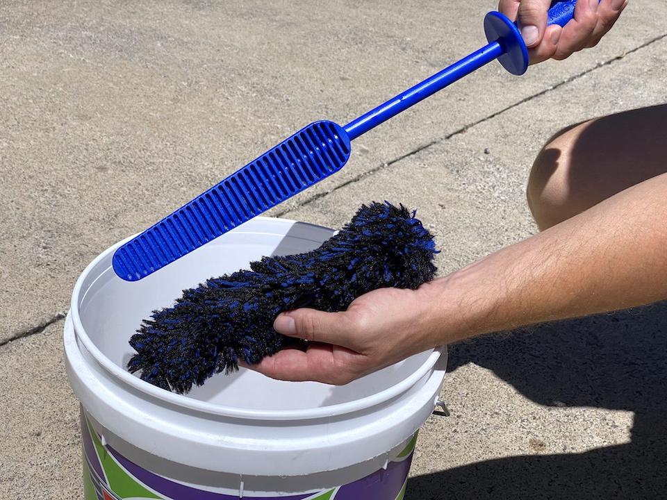 Bowden's Own The Flat Head Inner Wheel Barrel Brush