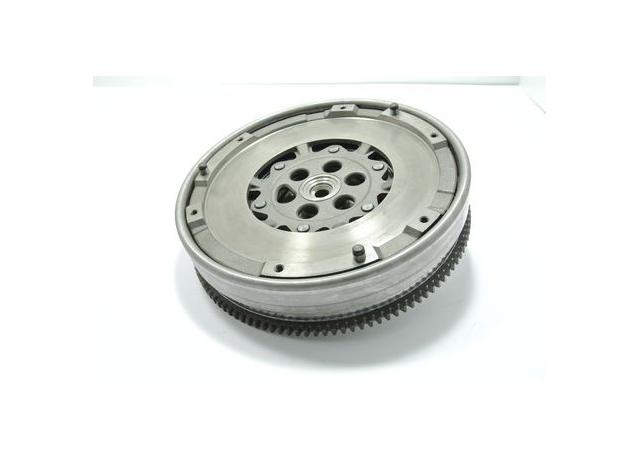 ClutchPro Dual Mass Flywheel With Spigot Bearing/Bushing FBM104DM
