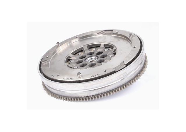ClutchPro Dual Mass Flywheel With Flywheel Bolts & Spigot Bearing/Bushing FBM165DM