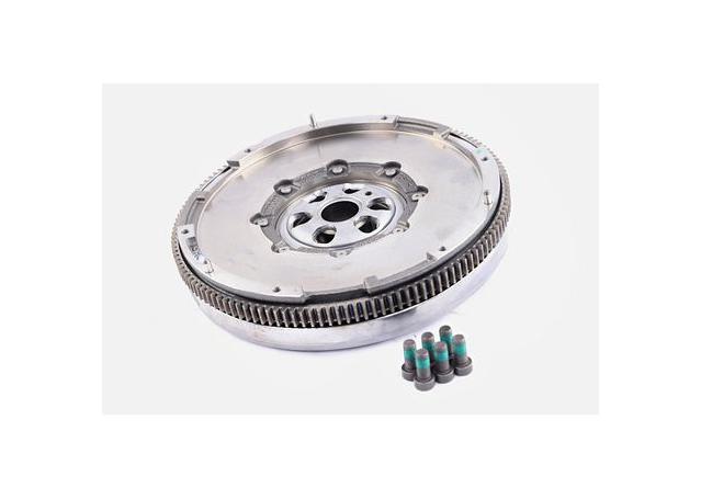 ClutchPro Dual Mass Flywheel 132T With Flywheel Bolts FVW147DM