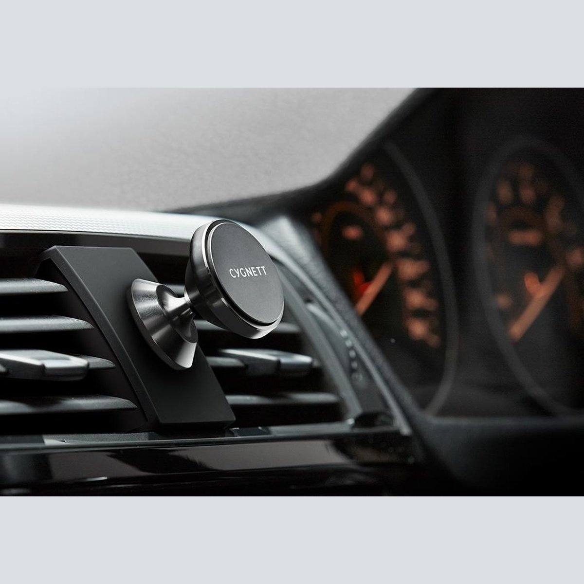 Cygnett MagMount & Magnetic Dash & Window Phone Mount